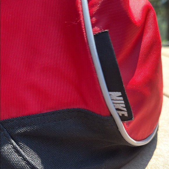 Nike Red and Black Duffel Bag for Sports - Picture 4 of 4